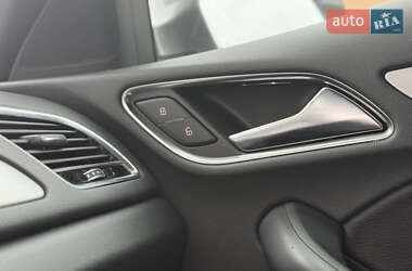 Внедорожник / Кроссовер Audi Q3 2015 в 