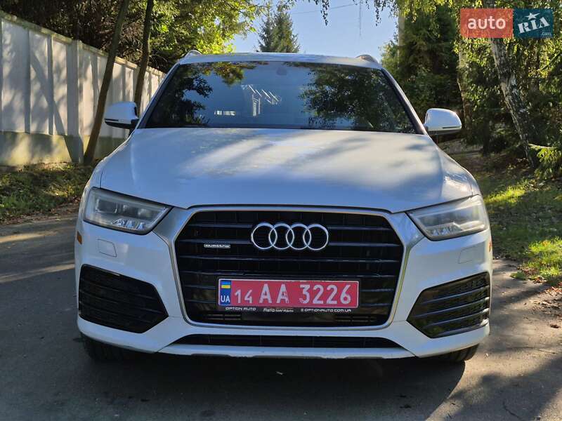 Внедорожник / Кроссовер Audi Q3 2016 в Львове