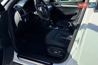 Внедорожник / Кроссовер Audi Q3 2018 в 