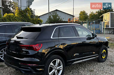 Внедорожник / Кроссовер Audi Q3 2019 в 