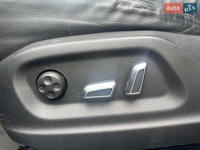 Внедорожник / Кроссовер Audi Q3 2017 в Киеве фото 16 Внедорожник / Кроссовер Audi Q3 2017 в Киеве