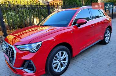 Позашляховик / Кросовер Audi Q3 2022 в Запоріжжі