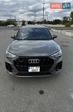 Audi Q3 2021