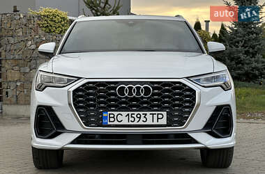 Внедорожник / Кроссовер Audi Q3 2020 в 