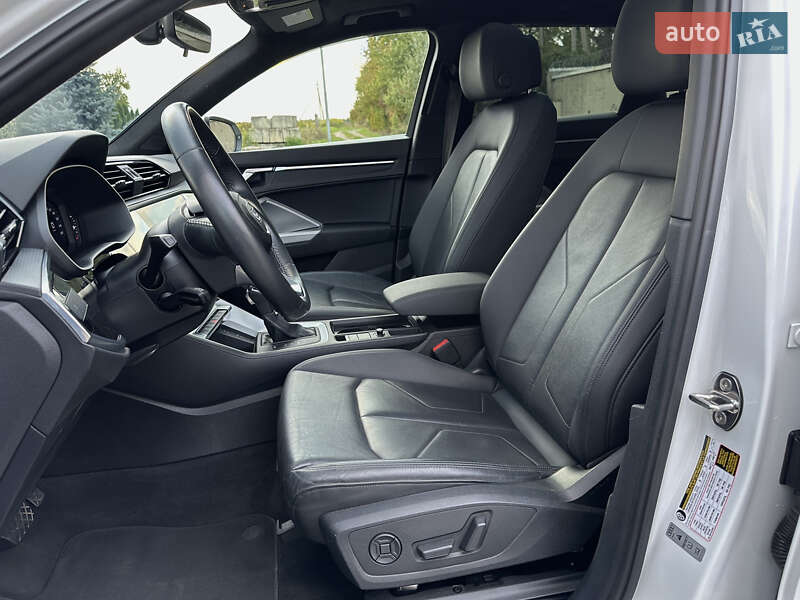 Позашляховик / Кросовер Audi Q3 2020 в Стрию