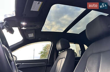 Внедорожник / Кроссовер Audi Q3 2020 в 