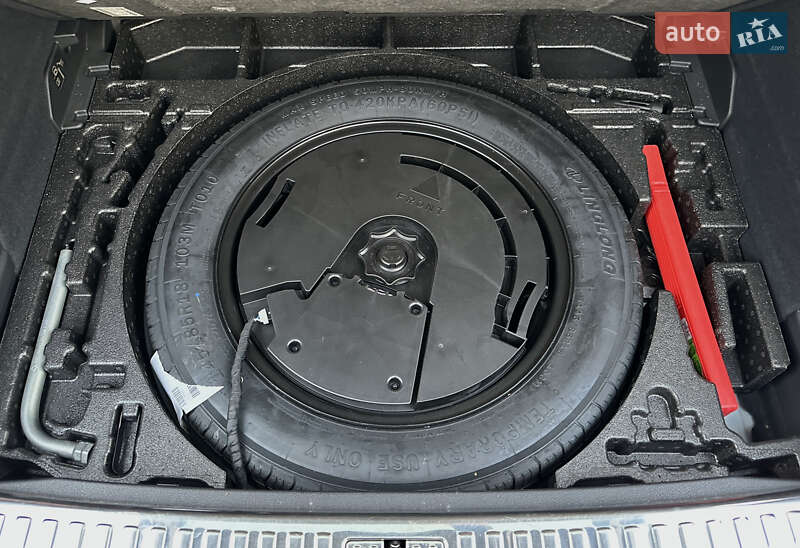 Позашляховик / Кросовер Audi Q3 2020 в Стрию