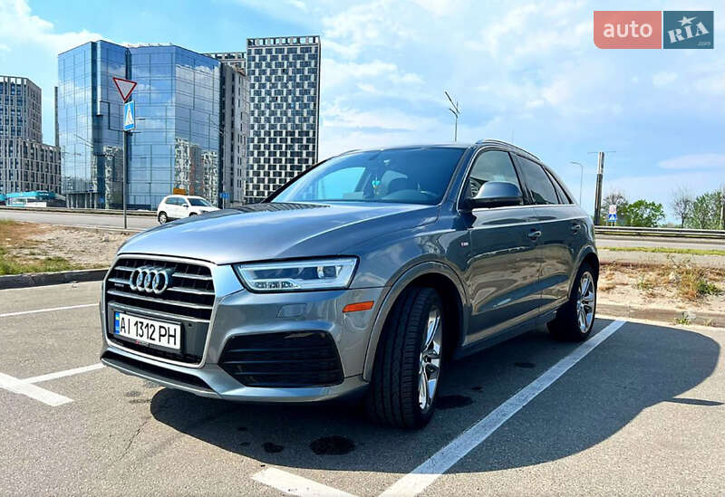Внедорожник / Кроссовер Audi Q3 2015 в 