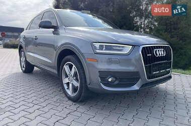 Внедорожник / Кроссовер Audi Q3 2014 в 