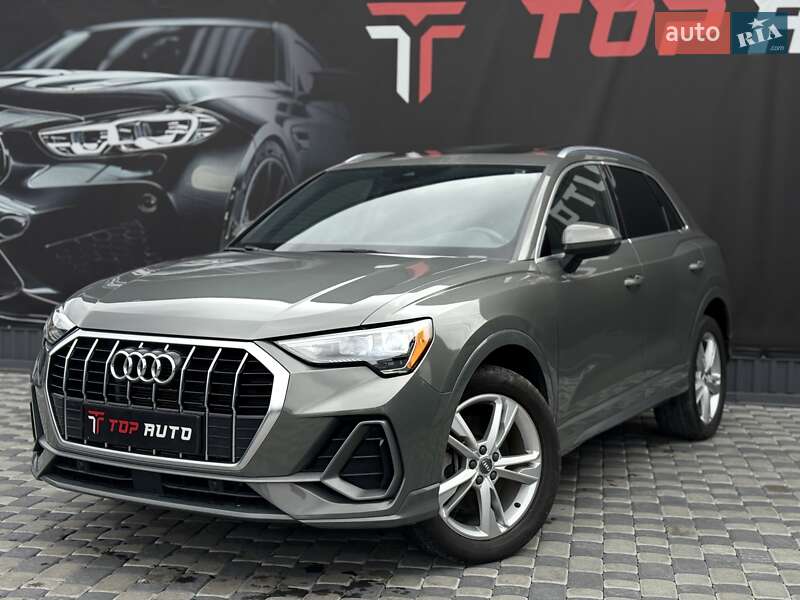 Позашляховик / Кросовер Audi Q3 2020 в Львові
