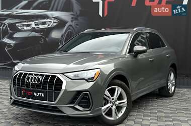 Внедорожник / Кроссовер Audi Q3 2020 в 