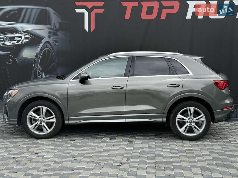 Позашляховик / Кросовер Audi Q3 2020 в Львові