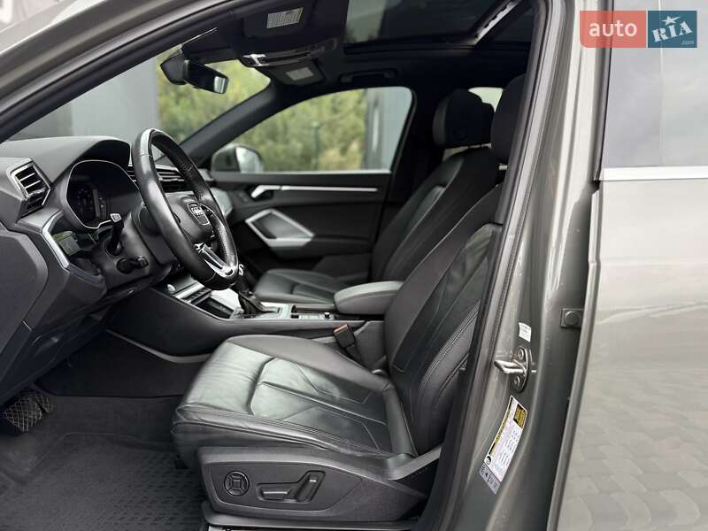 Позашляховик / Кросовер Audi Q3 2020 в Львові