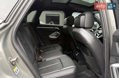 Внедорожник / Кроссовер Audi Q3 2020 в 