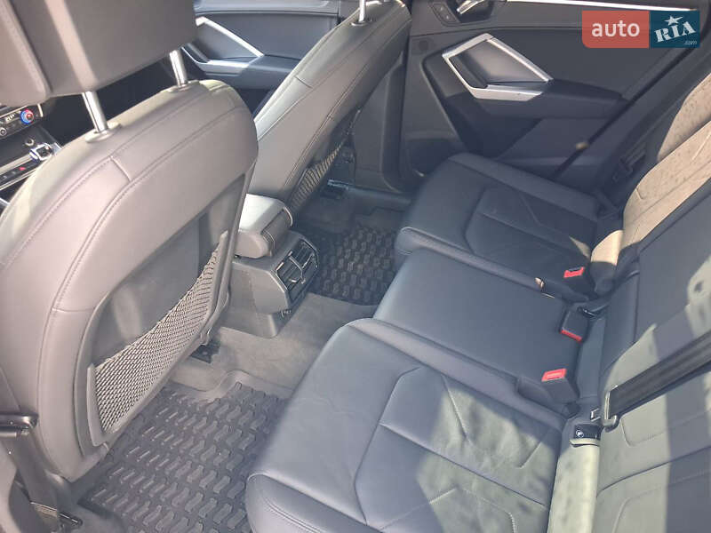 Внедорожник / Кроссовер Audi Q3 2019 в Одессе фото 21 Внедорожник / Кроссовер Audi Q3 2019 в Одессе