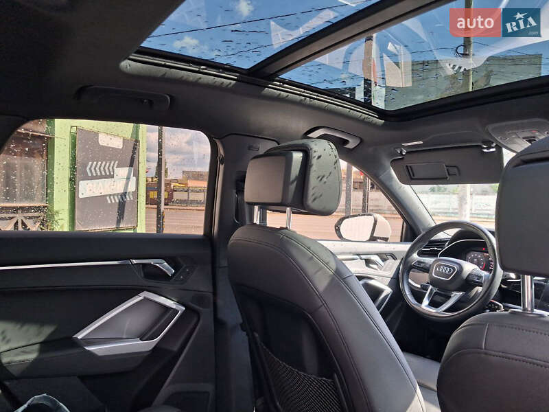 Внедорожник / Кроссовер Audi Q3 2019 в Одессе фото 25 Внедорожник / Кроссовер Audi Q3 2019 в Одессе