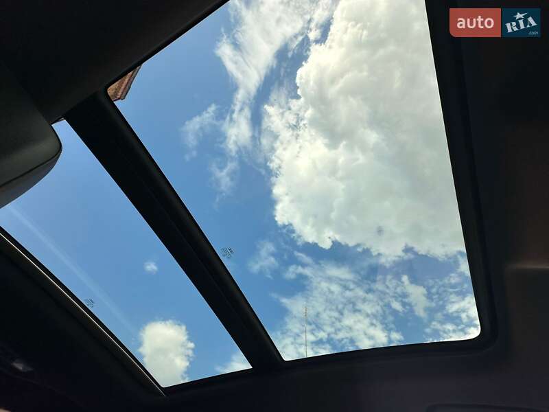 Внедорожник / Кроссовер Audi Q3 2016 в Дубно фото 20 Внедорожник / Кроссовер Audi Q3 2016 в Дубно