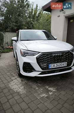 Audi Q3 2021