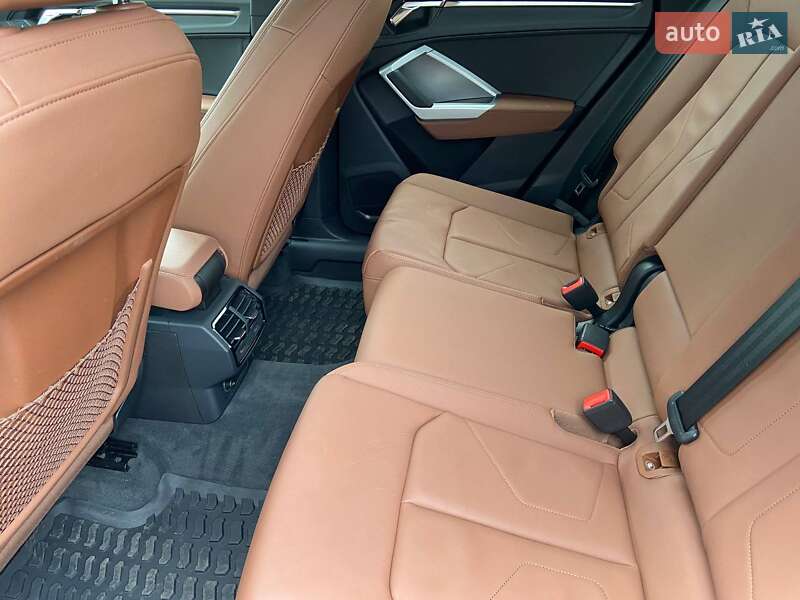 Внедорожник / Кроссовер Audi Q3 2020 в Василькове фото 33 Внедорожник / Кроссовер Audi Q3 2020 в Василькове