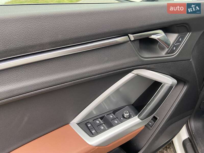 Внедорожник / Кроссовер Audi Q3 2020 в Василькове фото 36 Внедорожник / Кроссовер Audi Q3 2020 в Василькове