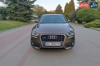 Внедорожник / Кроссовер Audi Q3 2012 в 