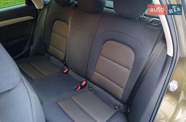 Внедорожник / Кроссовер Audi Q3 2012 в 