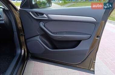 Внедорожник / Кроссовер Audi Q3 2012 в 