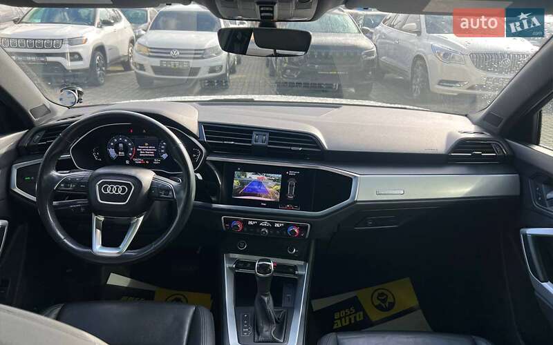 Внедорожник / Кроссовер Audi Q3 2020 в Ивано-Франковске фото 17 Внедорожник / Кроссовер Audi Q3 2020 в Ивано-Франковске