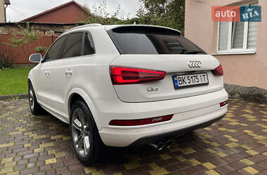 Внедорожник / Кроссовер Audi Q3 2016 в 