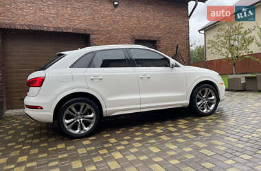 Внедорожник / Кроссовер Audi Q3 2016 в Черновцах