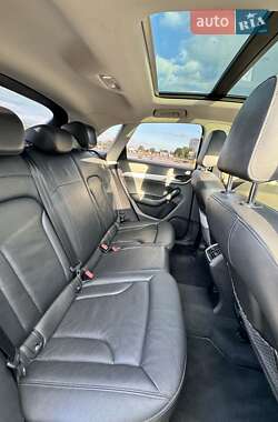 Внедорожник / Кроссовер Audi Q3 2014 в 