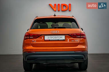 Внедорожник / Кроссовер Audi Q3 2021 в 