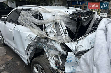 Внедорожник / Кроссовер Audi Q3 2020 в 