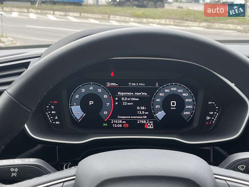 Внедорожник / Кроссовер Audi Q3 2024 в Днепре
