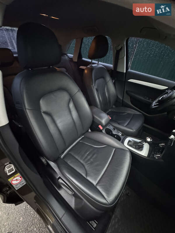 Позашляховик / Кросовер Audi Q3 2014 в Києві