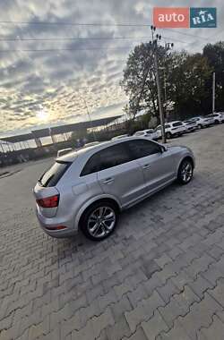 Внедорожник / Кроссовер Audi Q3 2015 в 