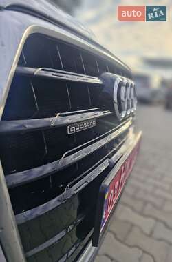 Внедорожник / Кроссовер Audi Q3 2015 в 