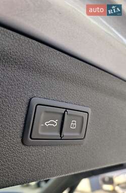 Внедорожник / Кроссовер Audi Q3 2015 в 