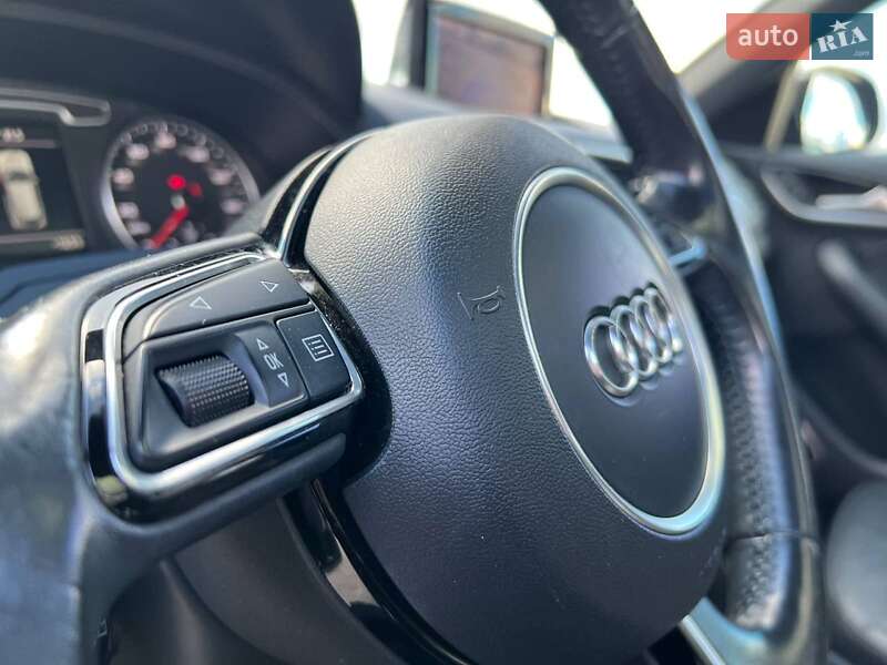 Внедорожник / Кроссовер Audi Q3 2014 в Львове