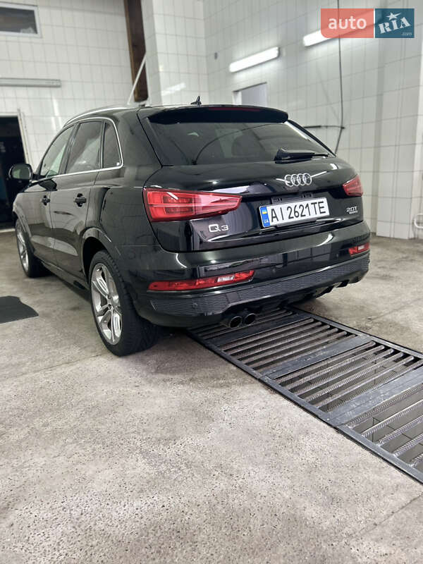 Позашляховик / Кросовер Audi Q3 2016 в Києві