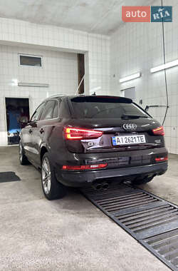Внедорожник / Кроссовер Audi Q3 2016 в 