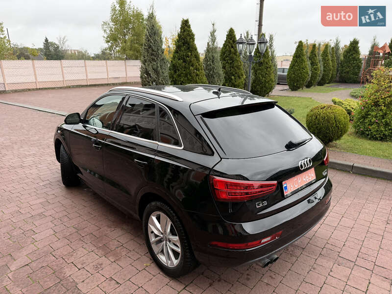 Внедорожник / Кроссовер Audi Q3 2016 в Стрые