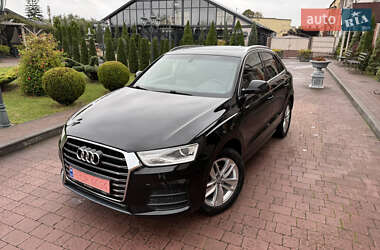 Внедорожник / Кроссовер Audi Q3 2016 в 