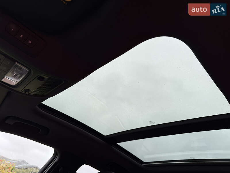 Внедорожник / Кроссовер Audi Q3 2016 в Стрые