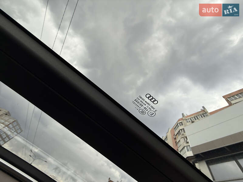 Позашляховик / Кросовер Audi Q3 2017 в Харкові