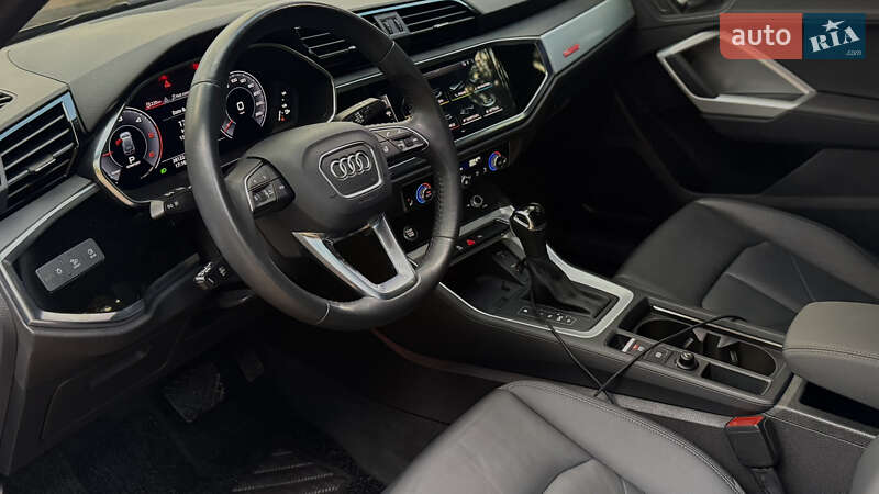 Внедорожник / Кроссовер Audi Q3 2020 в Киеве фото 8 Внедорожник / Кроссовер Audi Q3 2020 в Киеве