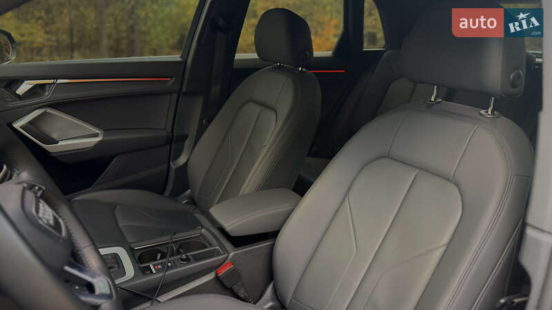Внедорожник / Кроссовер Audi Q3 2020 в Киеве фото 9 Внедорожник / Кроссовер Audi Q3 2020 в Киеве