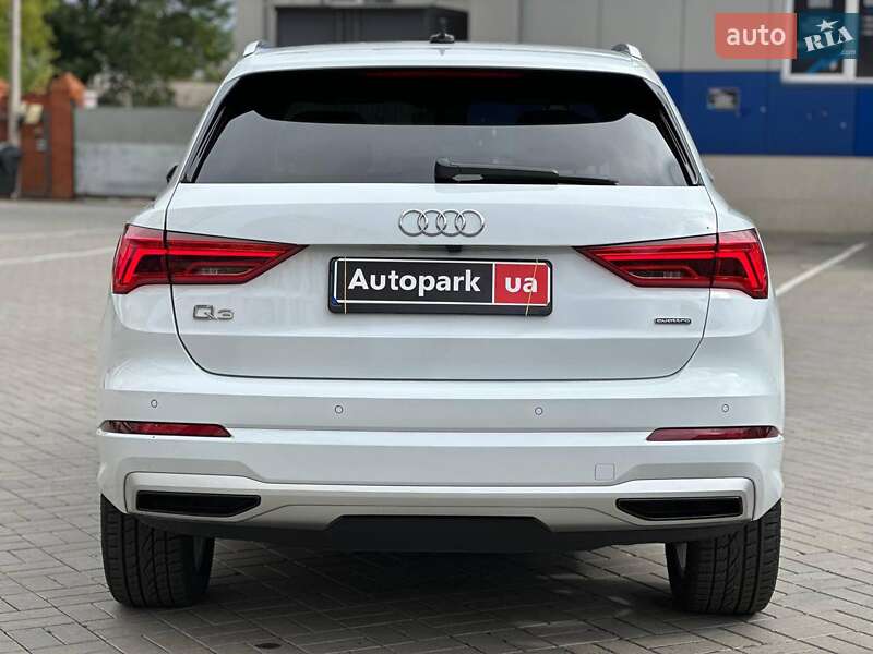 Позашляховик / Кросовер Audi Q3 2021 в Одесі