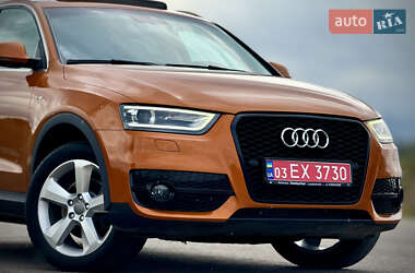 Внедорожник / Кроссовер Audi Q3 2012 в 