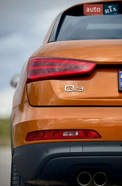 Внедорожник / Кроссовер Audi Q3 2012 в 